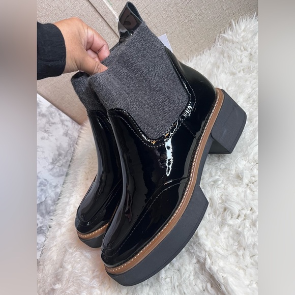 Dolce Vita Black and Gray Ankle Boots waterproof - Picture 3 of 9